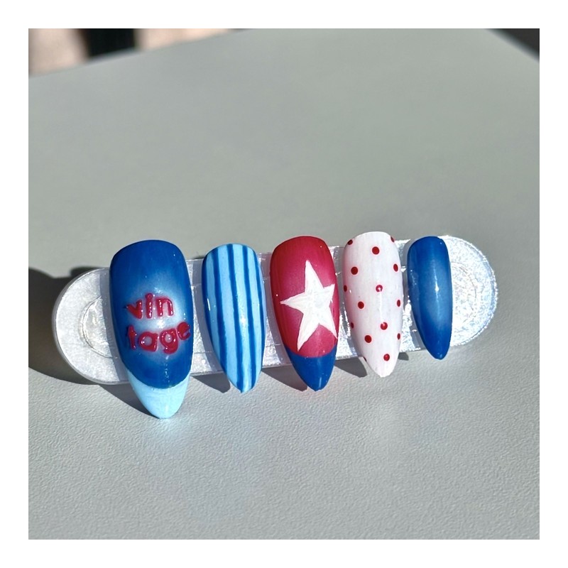 08:00AM, Midnight Teen |Pinterest nails - round square / 08:00AM,