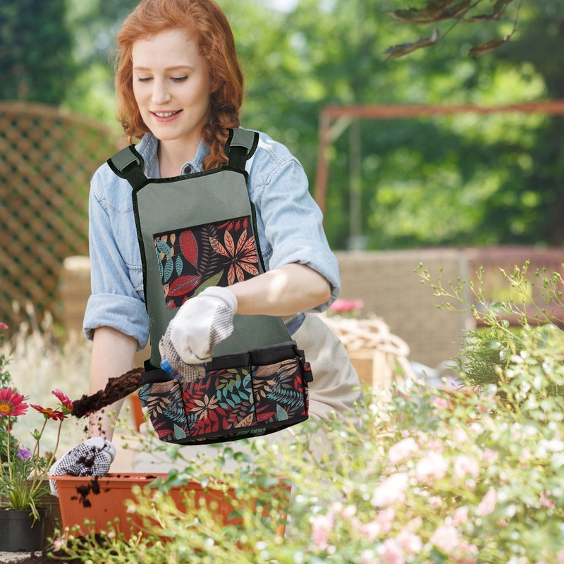 Gardening Apron with Pockets Water Resistant Washable Oxford Cloth Work