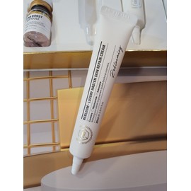Rebloom Luxury Beauty Starter Kit (Healer Ampoule 2 Types Reconstruction Cream Moisturizing Cream Akuvogel) / 리블룸 럭셔리 뷰티스타터키트(힐러앰플2종 재건크림 수분크림 아쿠보겔)
