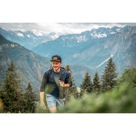 Jumping Bird Snapback Cap Unisex Baseball Cap One Size Adjustable - Black / Grey