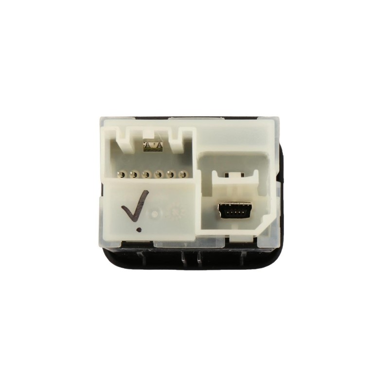 GM Genuine Parts 22990883 Jet Black Multimedia Receptacle
