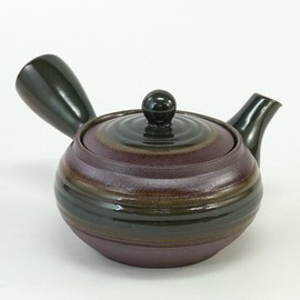 Maruyoshi Pottery Flat Teapot, No. 1.5, Oribe Roll (Bottom Net) B-7439