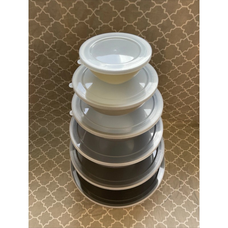 Zulay Kitchen BRAND NEW!! - Never used - Mixing Bowl