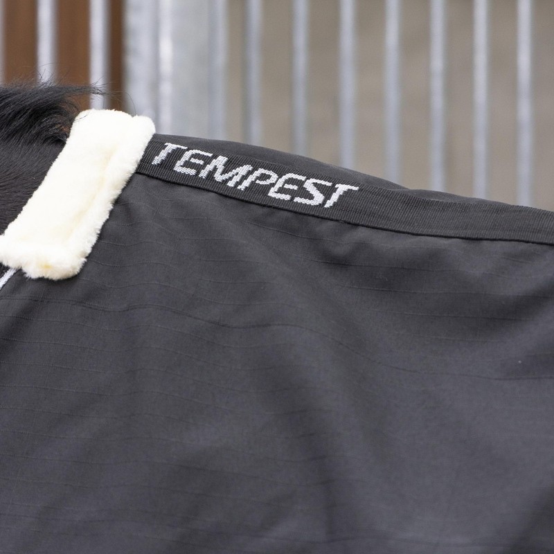 Shires Tempest Original Lite Stable Rug - Black 6ft9