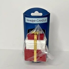 Yankee Candle Scent Plug Presents Light-Up Fragrance Diffuser Holiday Decor NEW