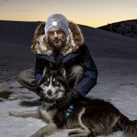 Shedoo Knitted Hat Men Women Hands Free Winter Hat with Bobble Warm Thick Beanie Hat for Jogging, Camping, Fishing, Walking, Skiing, Christmas Festival Beanie Hat for Men, Dad, Women, Dark grey with