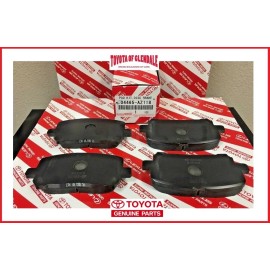 Toyota 2003-2008 TOYOTA COROLLA FRONT CERAMIC BRAKE PADS GENUINE OEM 04465-AZ218