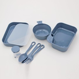 Camping Mess Tin, Outdoor Eating, Drinking Gear - 7 piece Set With Accessories Cutlery Bowl Cup and Chopping Board (Blue)