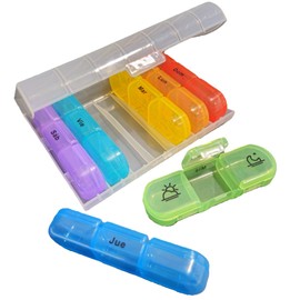 Tinkipaly Weekly Pill Box 3 Shots Spanish, 7 Day Daily Pill Box, Tablet Dispenser with 21 Compartments, Pill Organizer for Travel (Transparent)