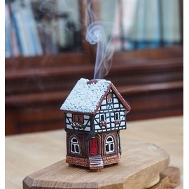 Midene Ceramic Christmas Village Houses Collection - Handmade Collectible Miniature of the Historic House in Lauterbach Germany - Cone Incense Holder Winter Edition - Ceramic Incense Burner
