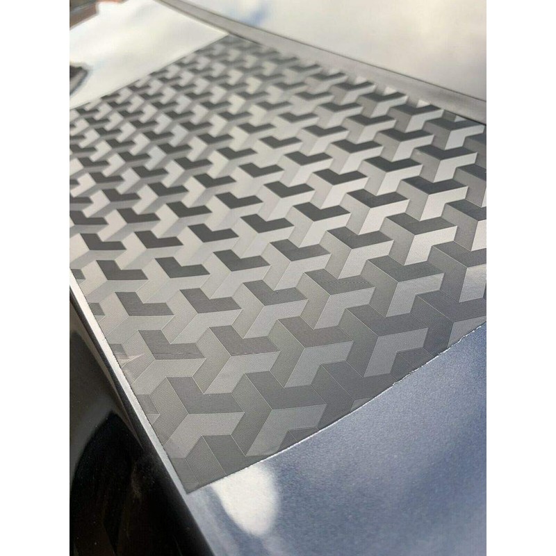 VViViD Designer Black Carbon Fiber Vinyl Wrap (Triangle Carbon, 25ft