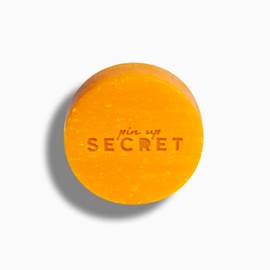 PIN UP SECRET - Secret Booster d'Éclat - Solid Face Mask with Goat Milk & Turmeric - Cleansing & Anti-Inflammatory - Eliminates Blackheads - All Skin Types - 30 g