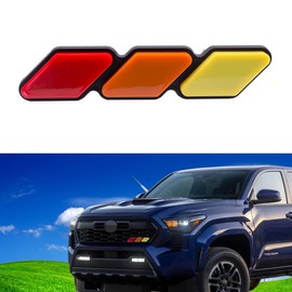 JINZHAO - Emblema de rejilla frontal tricolor, universal compatible con Toyota Tacoma Tundra 4Runner Rav4 Highlander y otras rejillas de malla o ranuradas (amarillo, naranja, rojo)
