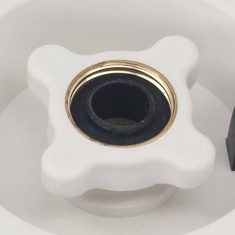 Wall Mount Filler Regulator Impact Resistant Pressure Regulated Water Entry