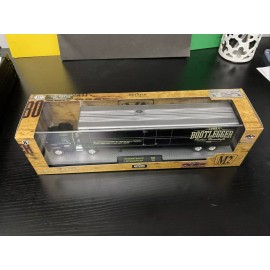 M2 Machines Auto-Haulers R26 ‘58 Chevy Spartan & ‘57 Chevy Bel Air. MIB