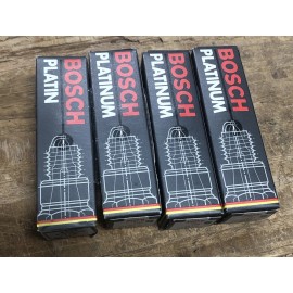 Beck/Arnley New Vintage Beck/Arnley Bosch Spark Plugs Set of 4 F6DP 176-9107.