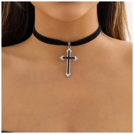 Inateannal Vintage Black Velvet Choker Necklace Short Cross Pendant Necklace Black Suede Collar Necklace Gothic Velvet Ribbon Necklace Chain Jewellery for Women and Girls