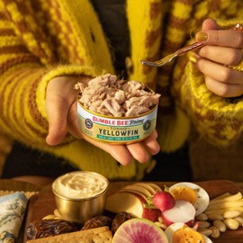 Bumble Bee Prime Tonno Tuna In Olive Oil, 5 oz Cans (Pack of 12) - Premium Wild Caught Yellowfin Ahi Tuna - 28g Protein Per Serving - Non-GMO Project Verified, Gluten Free, Kosher