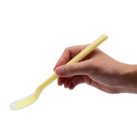 岡部洋食器 口あたりやさしいスプーン 一体型・大 イエロー KU-05Y