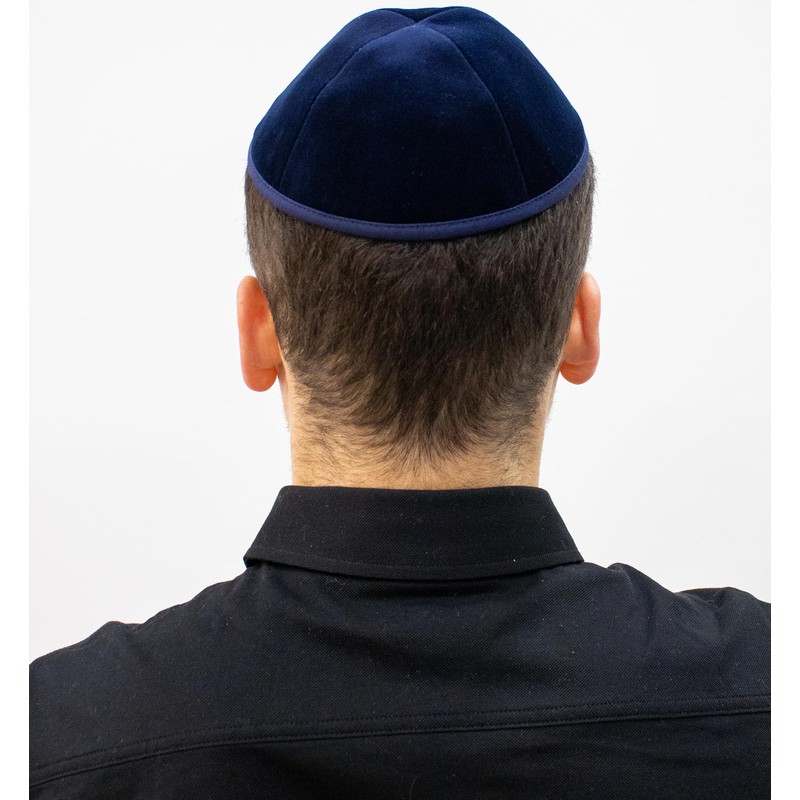 iKIPPAH - Yarmulke de terciopelo de 4 partes con borde