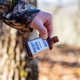 Code Blue Sow in Heat Hog Urine, 2 oz.