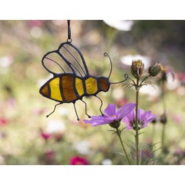 HAOSUM Bee Suncatcher Stained Glass Window Hangings Honey Bee Gifts for Women Gifts for Lover for Mom/Grandma Gifts/Birthday Gifts for Her