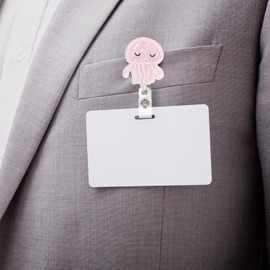 Clip Porta Credencial Retráctil de Acrílico Diseño de Medusa, Práctico Llavero para Tarjetas de Identificación, Tamaño Compacto, Adecuado para Enfermeras y Profesionales Médicos