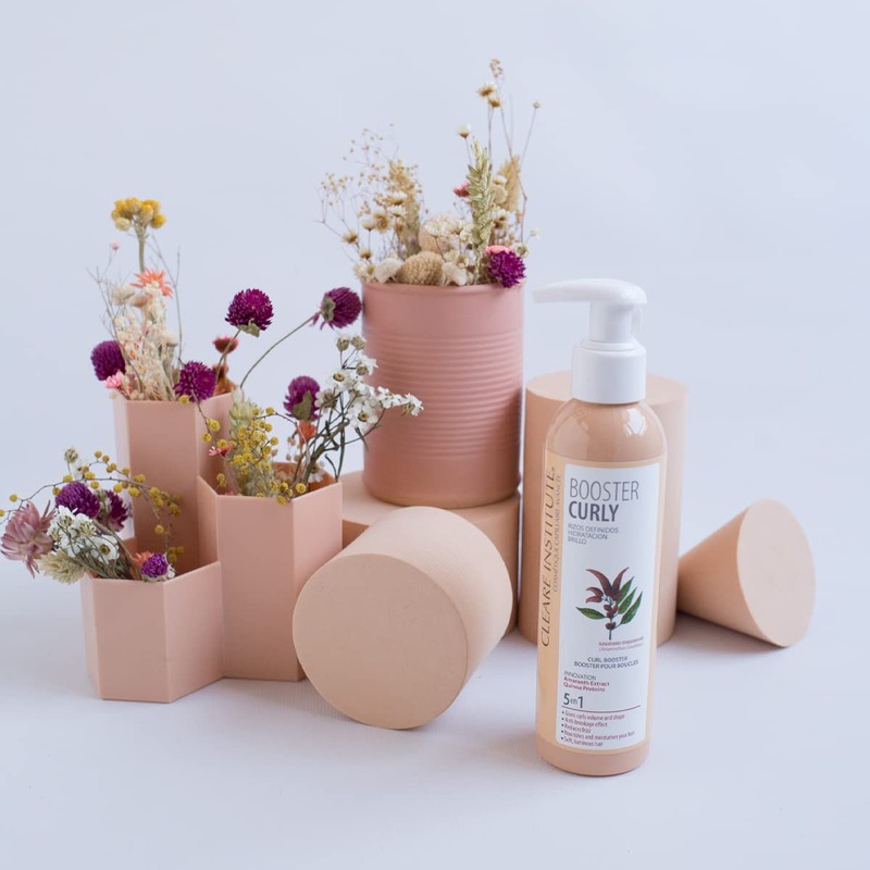 Clearé Institute Booster Curly | Defined curls, moisture, shine |