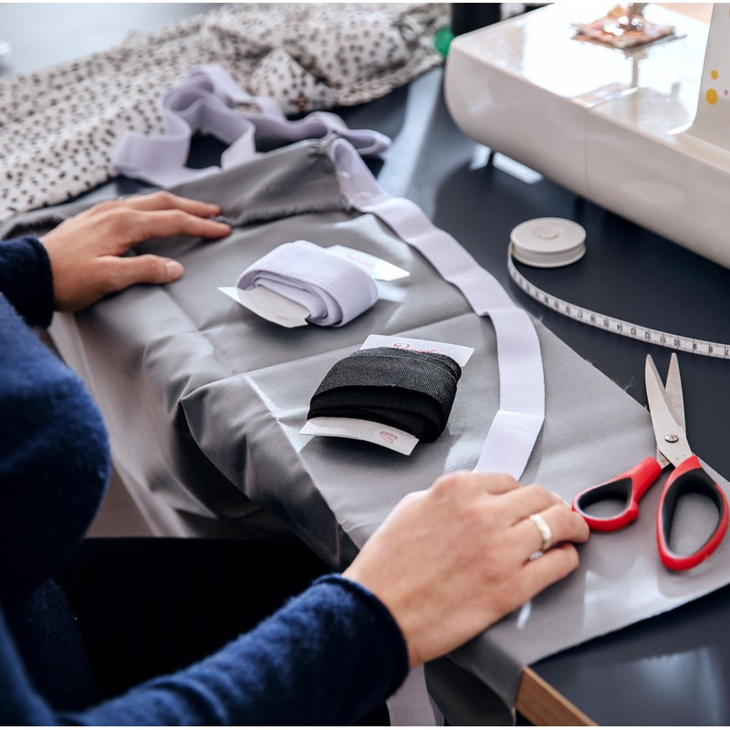 Pasmanta Tape Measure, Convenient Self-retracting Measuring Tape, Hoechstmass Rollfix technology,