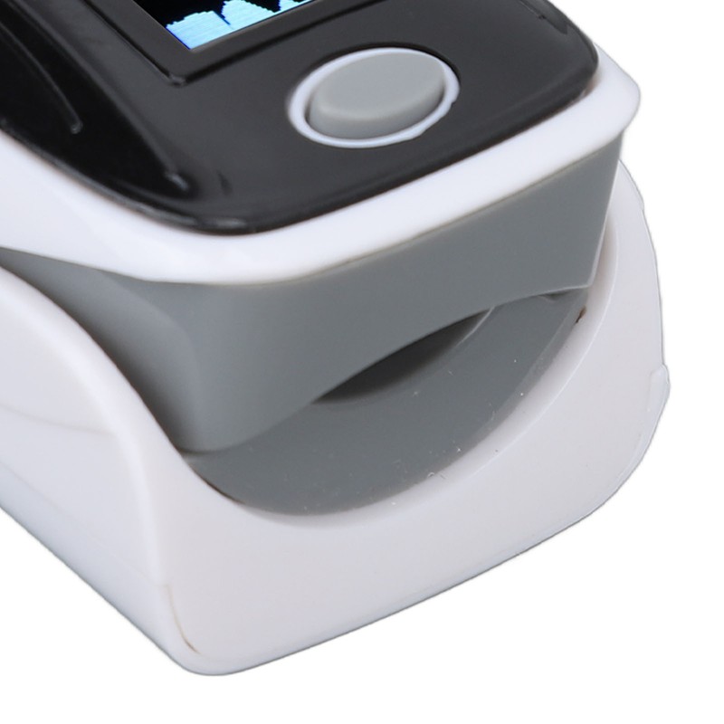 Fingertip Pulse Oximeter Clear Display Small Portable Blood Oxygen Saturation