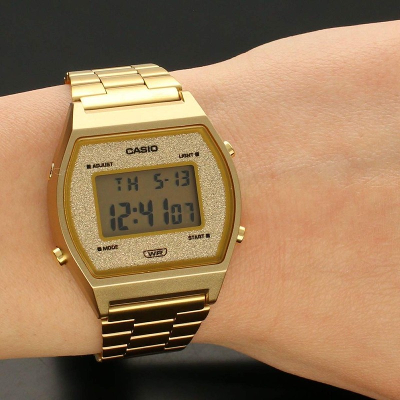 Casio Smart Wrist Watch B640WB-1AEF, Gold, 38.9 x 35.0 x