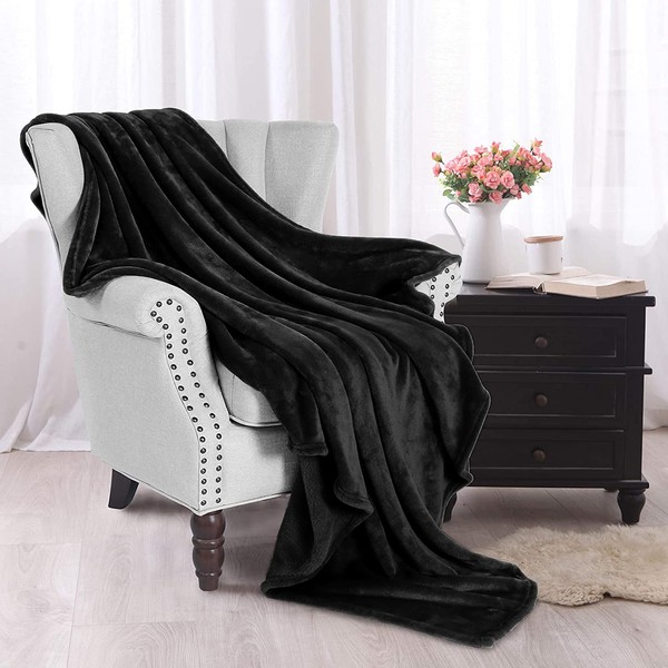 Exclusivo Mezcla Extra Large Fleece Throw Blanket for Couch, Sofa and Bed, 300GSM Super Soft Blankets and Warm Throws, Cozy, Plush, Lightweight (50x70 inches, Black)