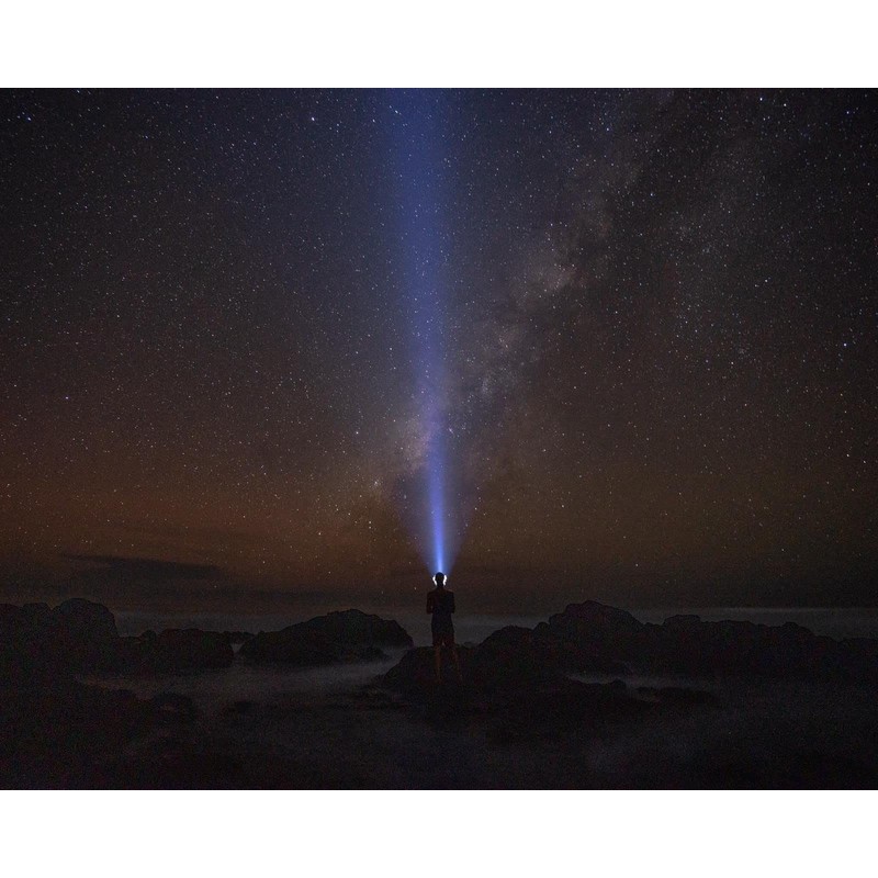 INTERNOVA® Sentinel 2000 Lumen Rechargeable Flashlight 10.5 Inches - LED