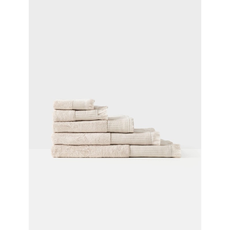 Linen House Aria Cotton/Bamboo Sand Hand Towel - 550 GSM