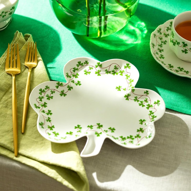 Shamrock Fine Porcelain 8.75" Set of 2 Serving Plates, Each