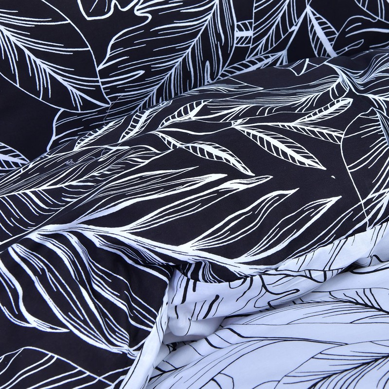 Sleepdown Tropical Palm Tree Floral Mono White Black Reversible Soft