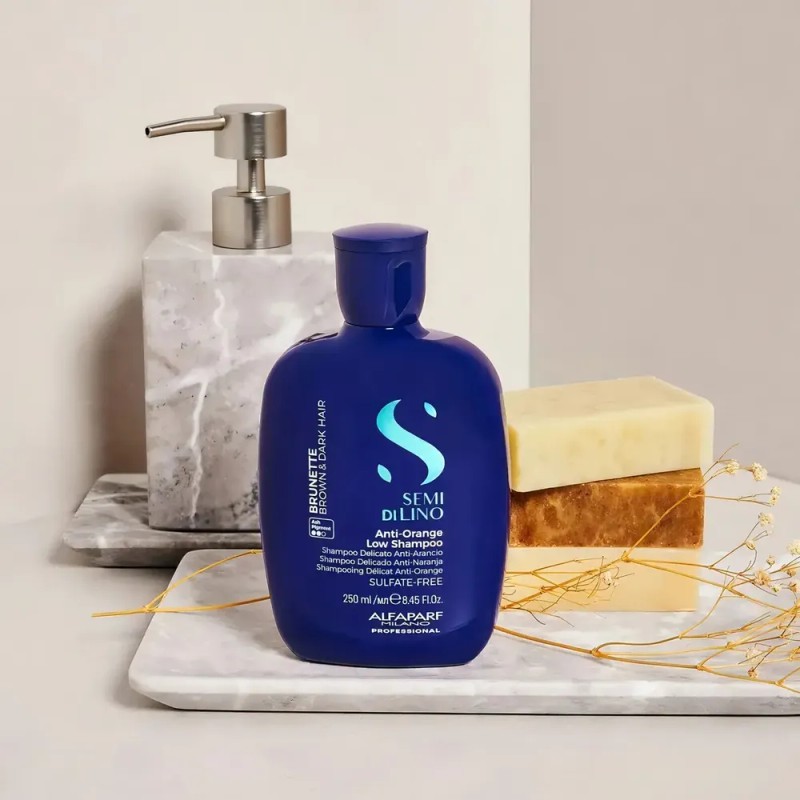 Shampoo Alfaparf Semi Di Lino Brunette Anti-orange X 250ml.