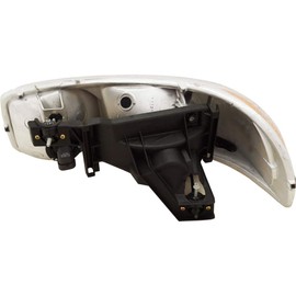 CarLights360: For GMC Yukon Headlight Assembly 1999-2006 Passenger Side CAPA Certified For GM2503188