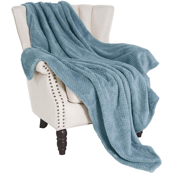 Exclusivo Mezcla Extra Large Flannel Fleece Throw Blanket, 127x178 CM Sofa Throws, Soft Jacquard Weave Waffle Pattern Throws for Sofa, Slate Blue Blanket