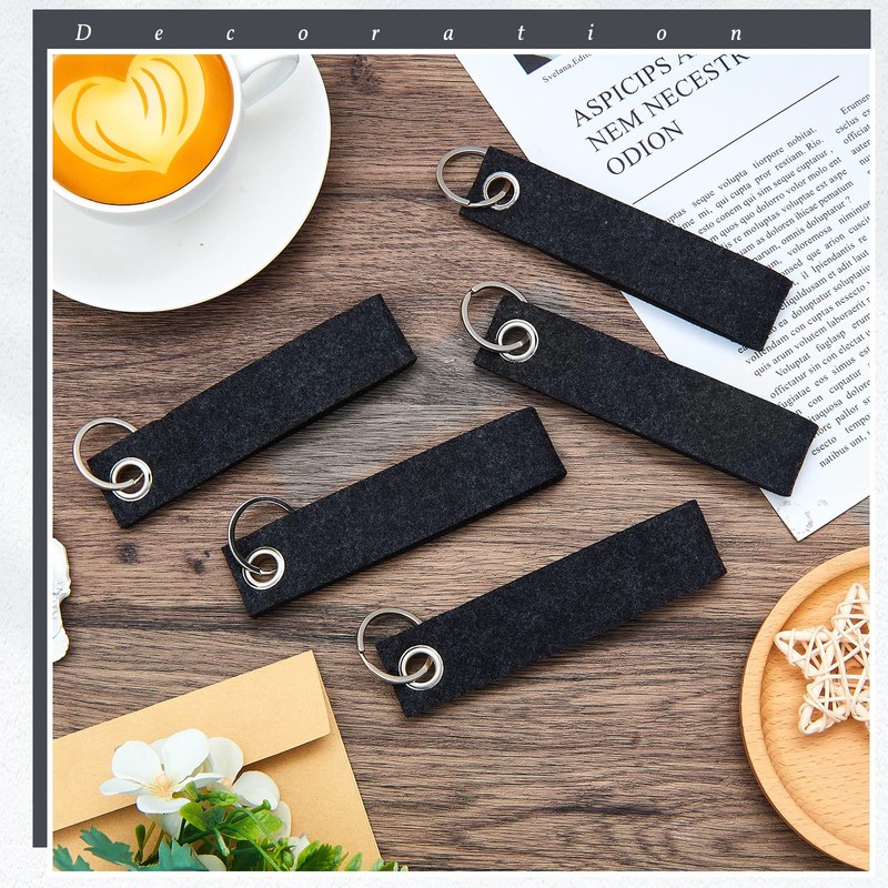 Nuenen Pack of 40 Felt Key Rings with Felt Pendant