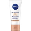 NIVEA 5in1 Tagespflege BB 24h Feuchtigkeit Mittlerer bis Dunkler Hauttyp,