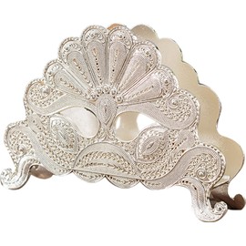 Nerien Vintage Metal Napkin Holder, Collection Tabletop Paper Napkin Stand, Retro Napkin Freestanding Organizer, Tissue Dispenser for Home Kitchen Indoor Outdoor Decor, Silver Peacock