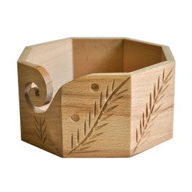 Solid Hardwood Portable Octagon Knitting Yarn Bowl Holder for Knitting Yarn 6 x 6 x 3 Inch Christmas Gift Set Crafts 6 x 6 x 3 Beech