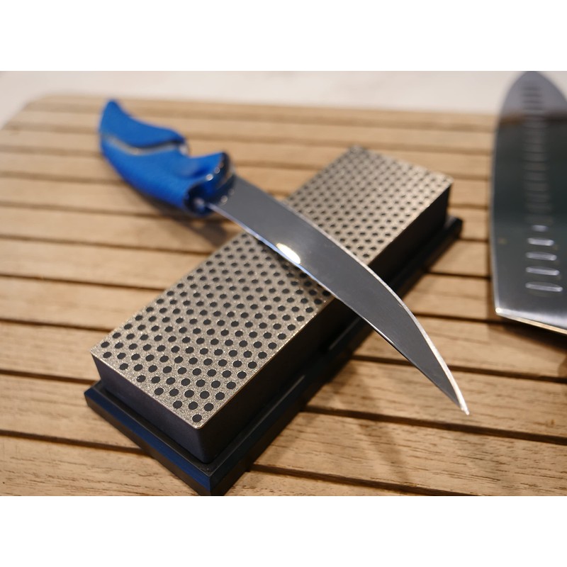 DMT (Diamond Machining Technology) 6-inch Diamond Whetstone Sharpening Stone with