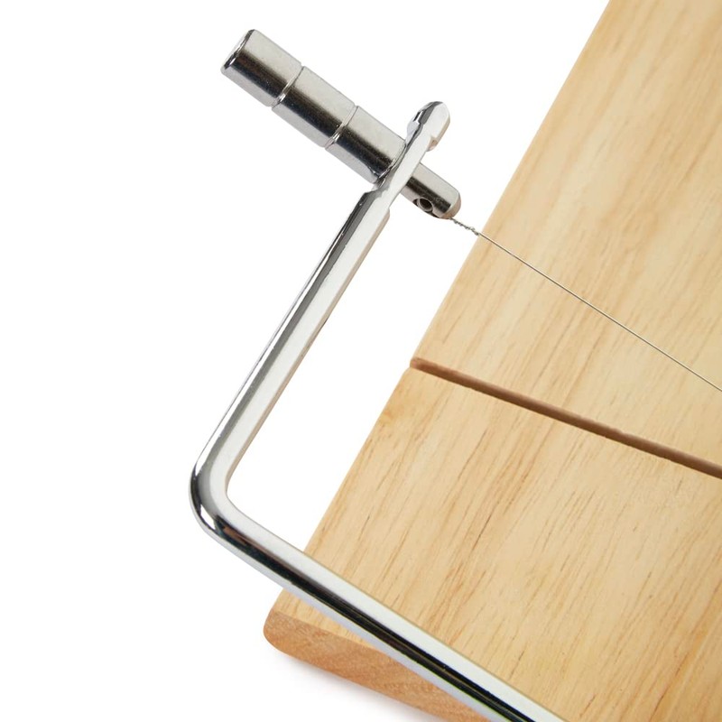 Rb Cheese Board with Wire