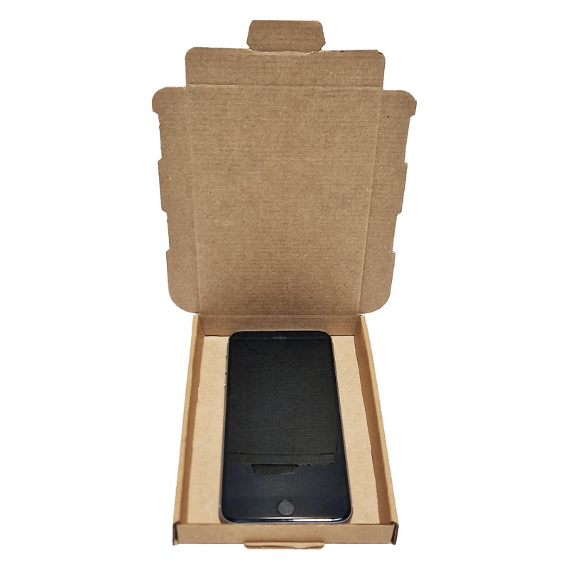 W.E. Roberts Cardboard Postal Boxes C6/A6 (165mm x 120mm x