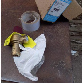 POWERS 1/2" Union Swt HydroGuard Thermostatic Tempering Valve 0- 160°F LFLM490-2