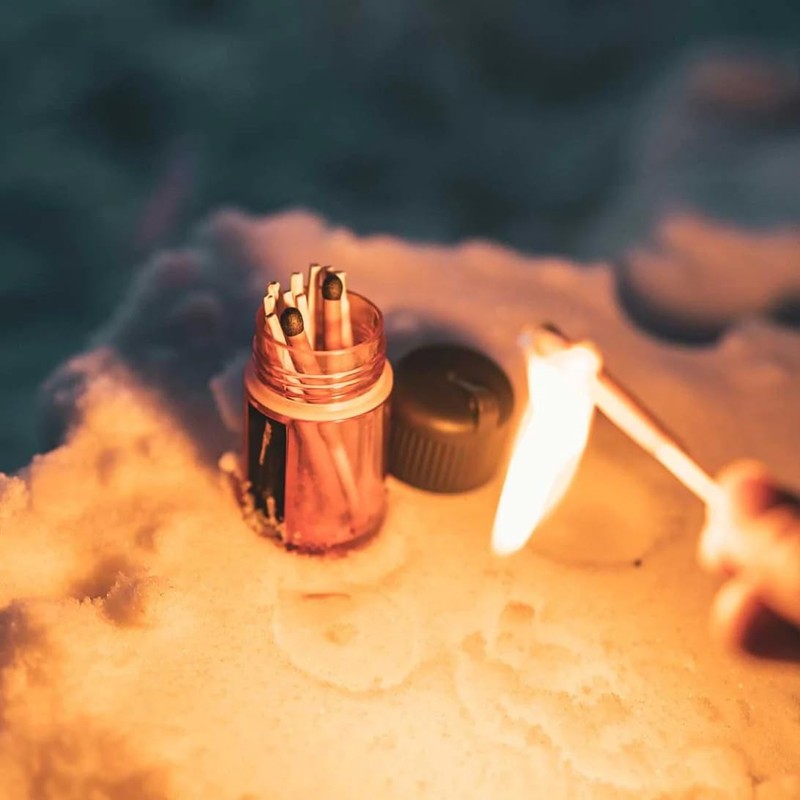 Lifesystems Stormproof Waterproof Windproof Matches Refills x15 in cardboard box