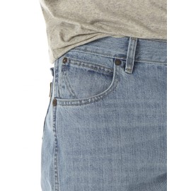 Wrangler Men's Retro Relaxed Fit Boot Cut Jean, Crest, 36W x 32L