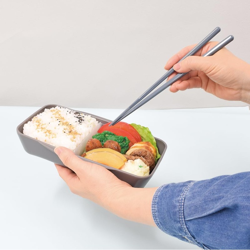 Yellow Studio Monochrome Plastic Chopsticks & Half Case Khaki 73565